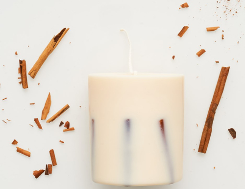 Cinnamon-scented candles